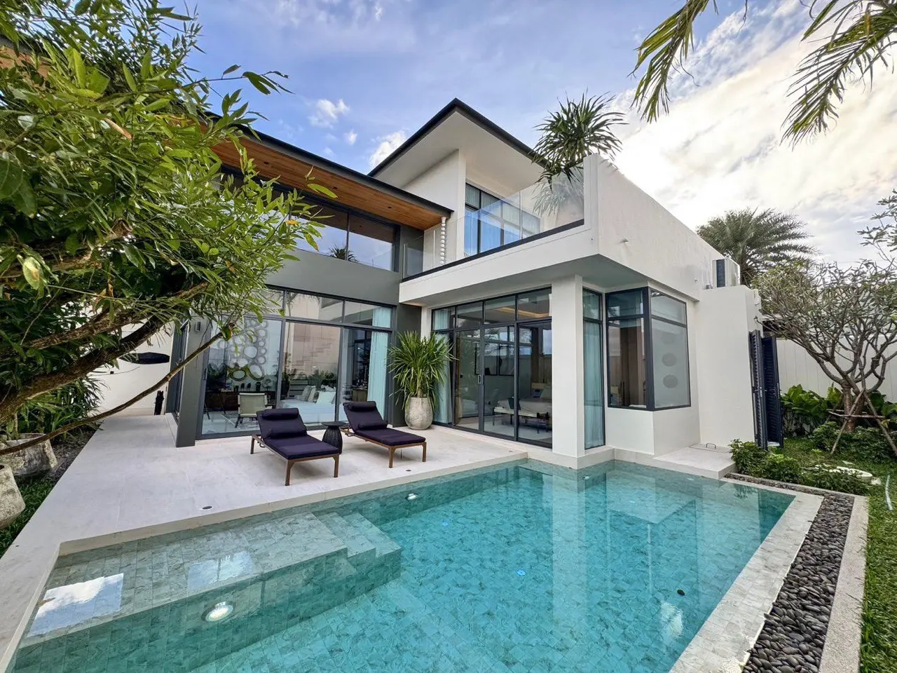 Elite villas 3-4 спальни в районе Чалонг